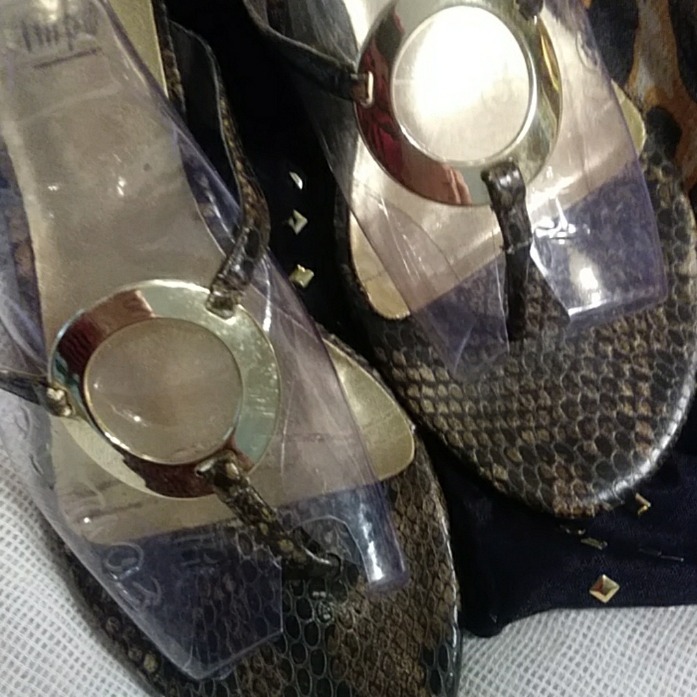Faux snake sandals - Picture 2 of 4